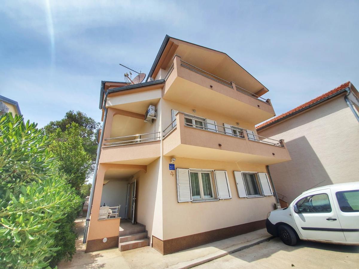 Apartmani Steli Vir Zewnętrze zdjęcie